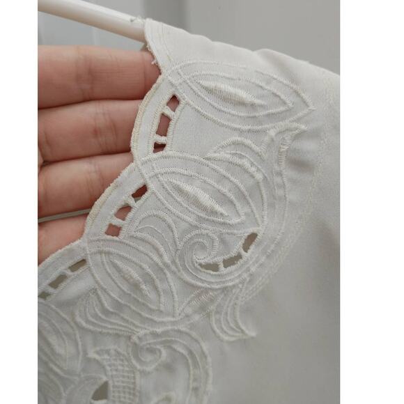 Vintage Mikado Blouse Cutouts Button Front White Cottage Fairy - Picture 2 of 6